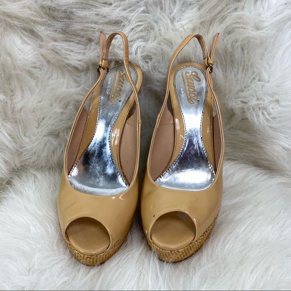 Gucci Vitello Vernice Soft Sable wedge sandal - Picture 2 of 14